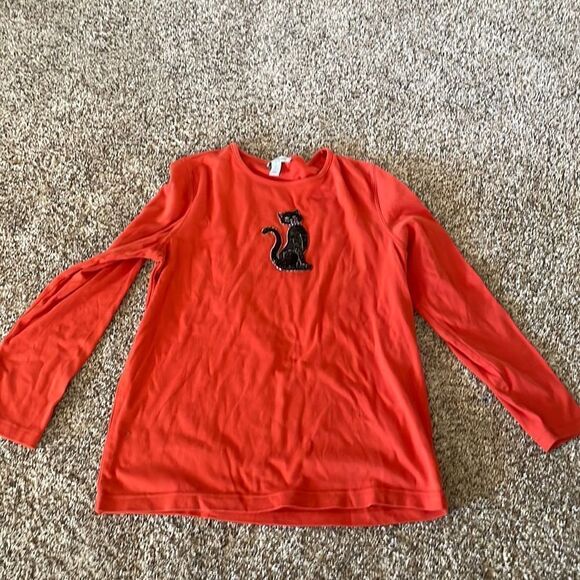 Halloween top  - Picture 1 of 2